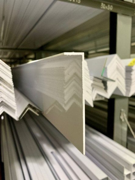 Perfil De Aluminio Angulo 100 X 20 Mm Blanco X 6 Metros 1