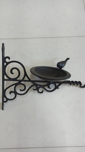 Comedouro De Pássaros. 1