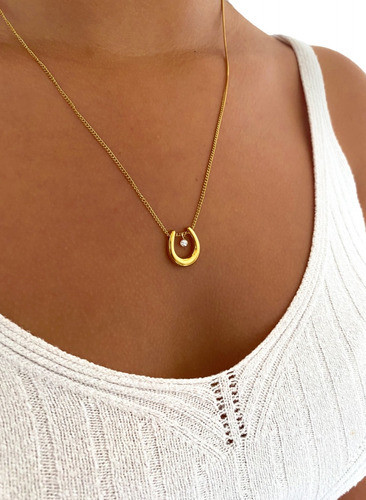 Collar Con Dije Herradura Cubic Moderno Acero Dorado 0