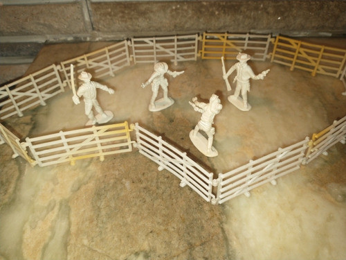 Cowboys Pistoleros Con Cerca Juguete Soldaditos Años 90 0