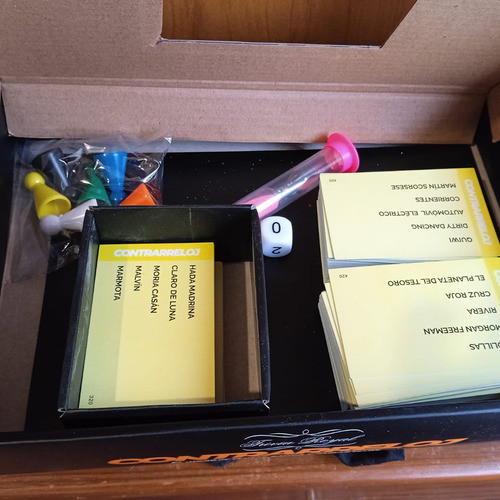 Juego De Mesa Trivia Royal Contrarreloj  Sin Uso 1