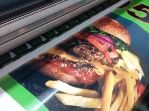 Lona Impresa Para Carteles. Banner 0