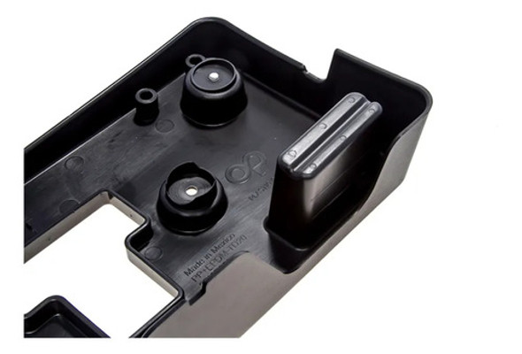 Porta Patente Delantero Tracker 100% Chevrolet Original 1