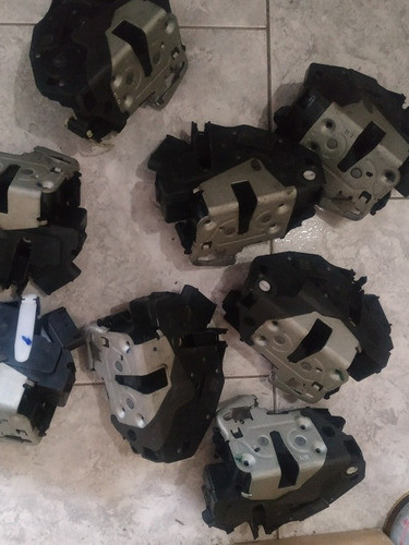 Cerradura Puerta Ecosport Kinetic Como Nueva!!! Leer Descrip 1