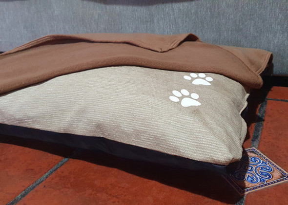 Colchoneta Con Manta Polar (100cm X 72cm) 1