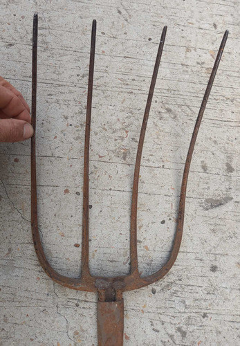 Antiguo Tridente De Hierro 2 Metros Largo Total - No Envio 1