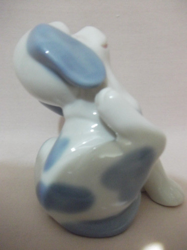 B. Antigo - Cachorro Em Porcelana Alemã Antiga Azul E Branco 1