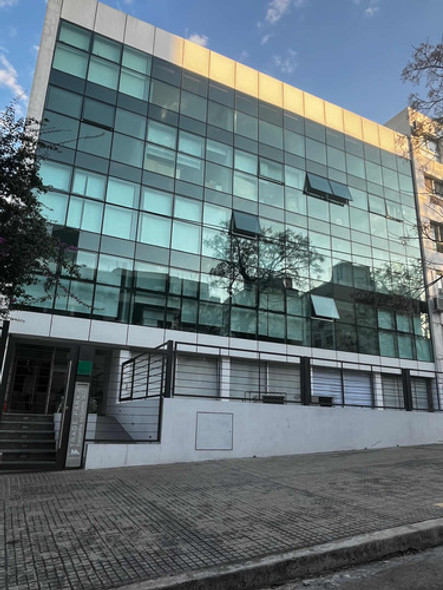 Se Alquila Preciosa Oficina Frente A Mdeo Shopping Y Wtc 0