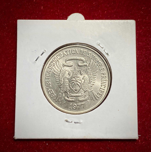 Moneda 20 Dobras Santo Tome Y Principe Km 30 1