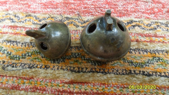 Lote 2 Antiguos Cascabel Bronce, Cencerro Ovejas.. Ganad Bis 0