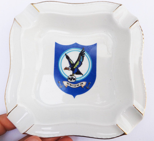 Cenicero Antiguo Escudo Militar Marina Aviacion Condor 0