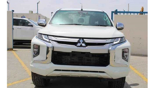 Vendo Paragolpe Completo Con Faros Auxiliares Originales Led 1