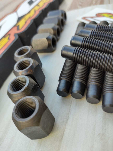 Kit Fiat 8 Esparragos Y 8 Tuercas Doble Cono 1