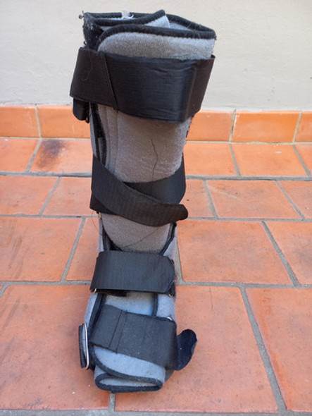 Bota Ortopédica Usada Talle M 36/37 0