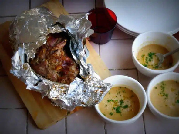 Rollo Papel Aluminio Gastronomía 38cm*1kg X 10 Unidades. 1 Rollo Papel Aluminio Gastronomía 38cm*1kg X 10 Unidades. 1