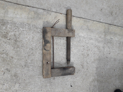 Prensa De Madera Antigua 1