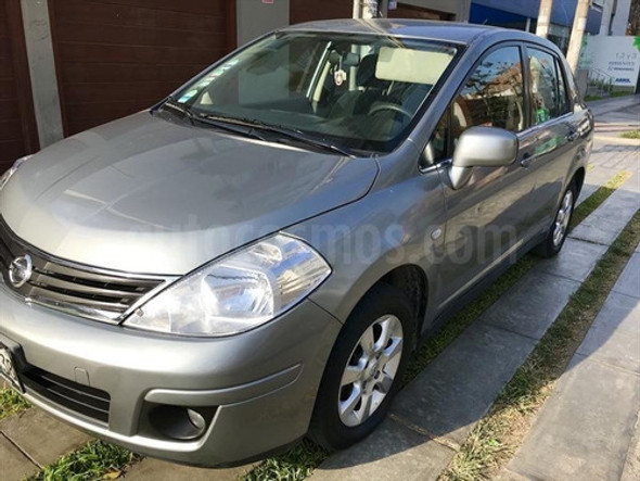 Vidrio Triangular Aleta Puerta Trasera Nissan Tiida 0