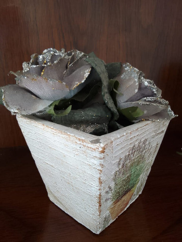 Florero/portamaceta Cerámica Cuadrado Blanco Lavandas 1