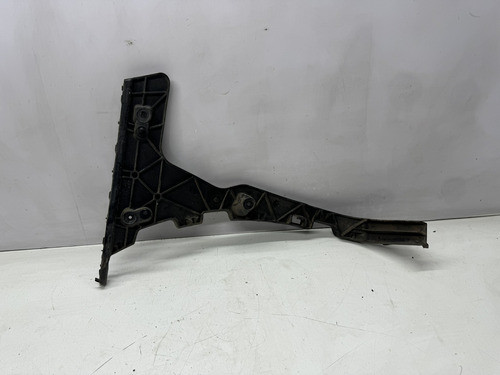Guia Suporte Parachoque Traseiro Direito Audi Q5 2011 1
