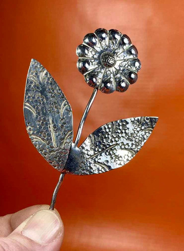 Bella Flor Decorativa | Realizada En Plata Repujada 1