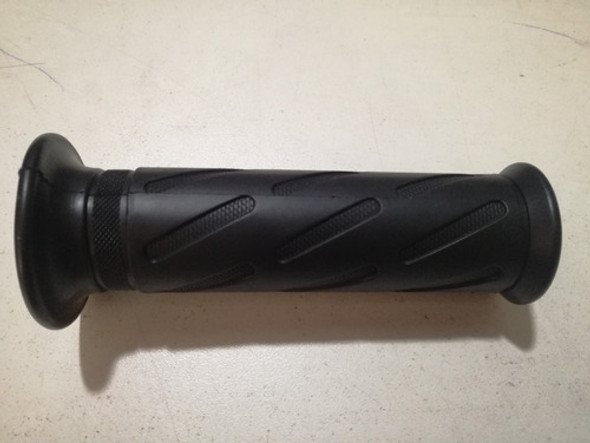 Puño Izquierdo Suzuki En 125 57211-45fb0 En Suzukicenter 0