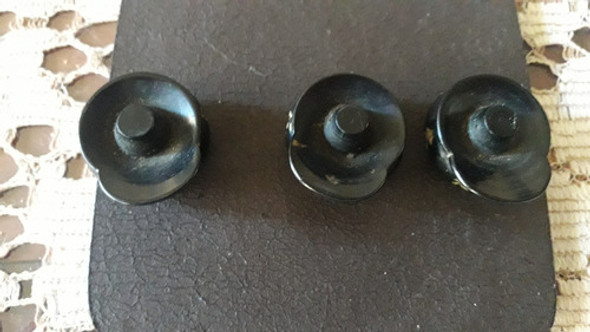 Antiguos Botones En Forma De Sombrero 0