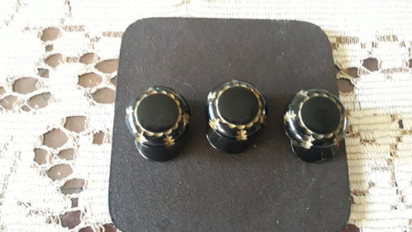 Antiguos Botones En Forma De Sombrero 1