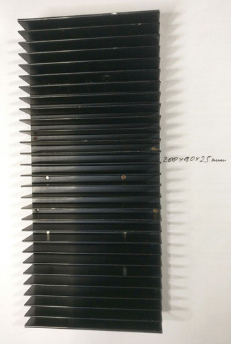 Disipador Aluminio Negro Aislado 0