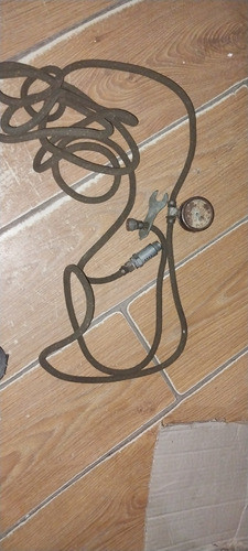 Antiguo Accesorio Compresor De Bujias Para Inflar Ruedas De 0