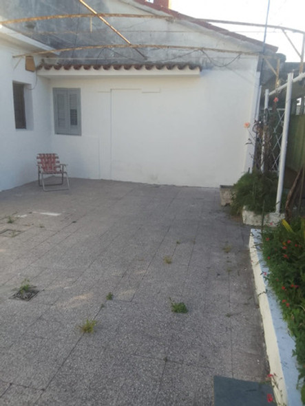 Alquilo En Carreras Nacionales Casa 2 Dorm Entrada Auto 1