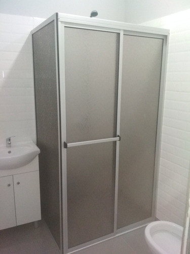 Mampara De Baño En Acrílico A Medida 0