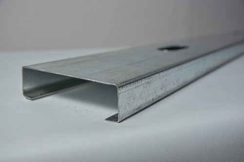 Perfil Pgc 200x40x15 1.6mm X 6000 Mm 0