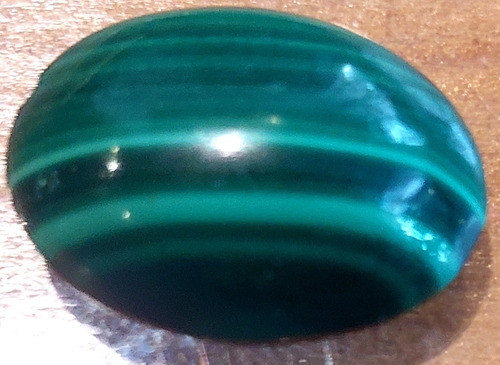 Mineral  Malaquita En Cabuchon Oval 18 Mm X 12 Mm 1