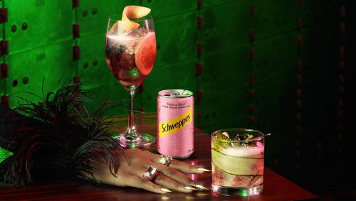 Kit 12 Lata Schweppes Água Tônica Rosé Frutas Vermelhas 1