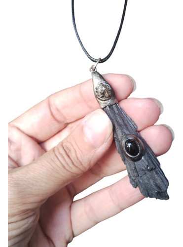 Cianita Negra Con Pirita Y Ónix. Dije Cristales Energéticos 0