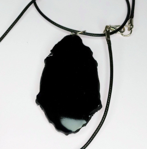 Lindo Colar Pingente Em Resina Arte Gato Preto Pentagrama 1