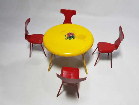 Antiguo Juego De Cocina De Muñecas Daisa Mag 57917 1