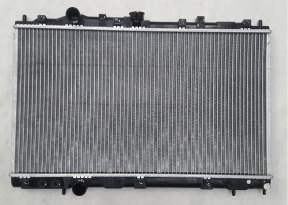 Radiador Mitsubishi Lancer 1.3 1.6 Gl 0