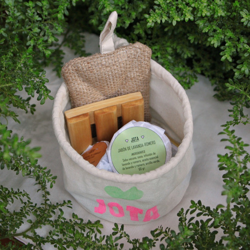 Kit Mediano De Cosmética Natural Jota | 1