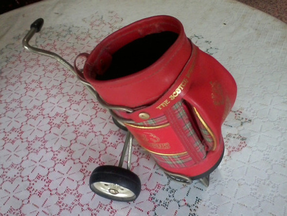 Portabotellas Publicidad Whisky Old St. Andrews Carrito Golf 1 Portabotellas Publicidad Whisky Old St. Andrews Carrito Golf 1