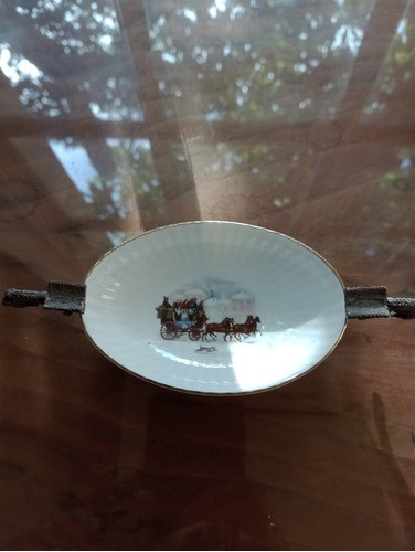 Cenicero Originalisimo. Porclelana Verbano Pintada Y Metal. 0