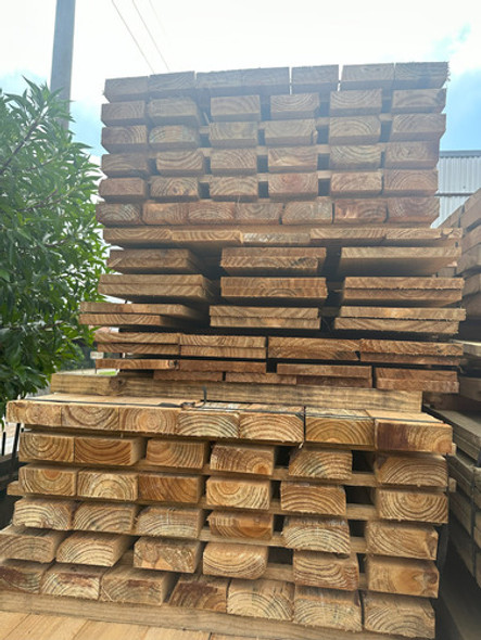 Tirante 2x4 Pino Elliotis Xtabla Cepillado, Escobar 1