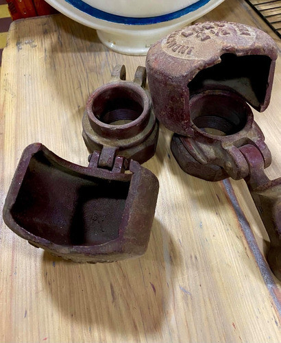 Válvula De Hierro Lago Antigua De 2 1/2 ''. Bebedero 1