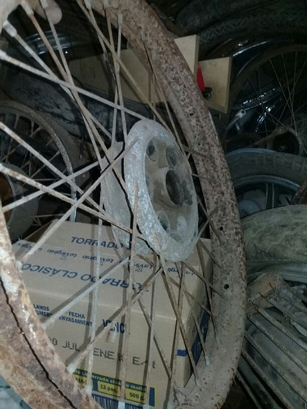 Rueda Gilera 150 Cc Moto Antigua Clásica Gilera 1 Rueda Gilera 150 Cc Moto Antigua Clásica Gilera 1