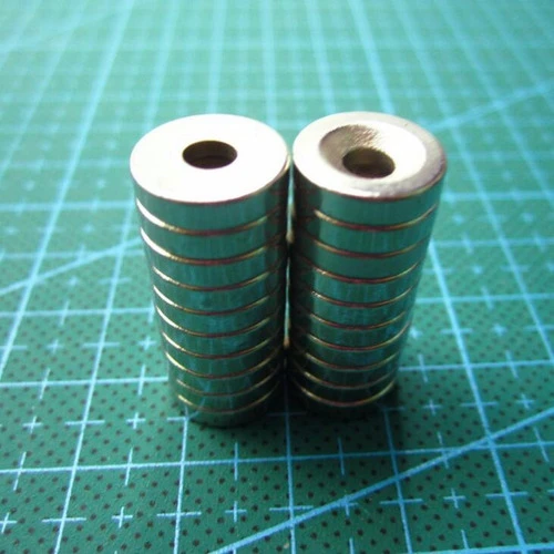 06 Anel Imã Neodímio Pastilha 15mm X 3mm Com Furo (3mm) N52 0