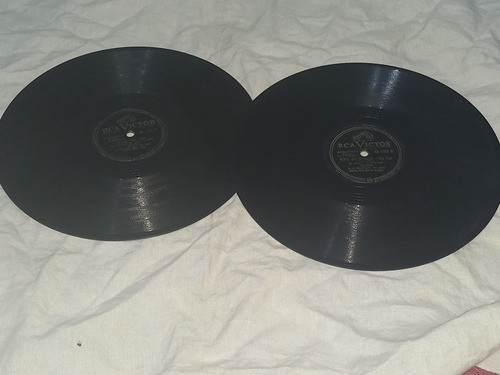 Disco De Pasta / Lote X 2 / Hector Y Su Gran Orquesta 0