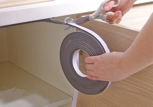 Fita Espuma Adesiva Veda Fresta Porta Janela 20x10 5 Metros 1
