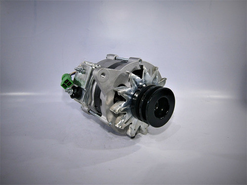 Alternador Toyota Hilux 2.4/ Doble Polea Con Regulador 0