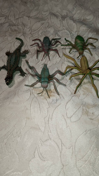 Muñecos De Insectos Antiguos 0