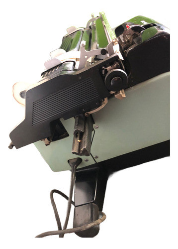 Máquina Registradora Antigua Olivetti 1